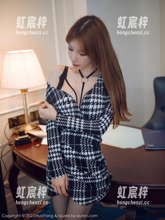HuaYang花漾 - 想打破常规吗？来看看张思允Nice的定制护士写真，感受她的魅力！