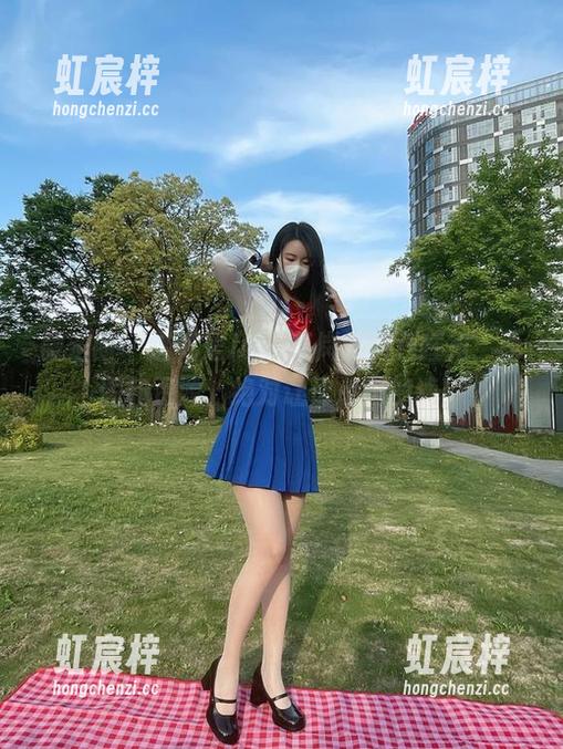 July芝岚 微密圈 - 这就是July芝岚的粉色睡裙:原图和资源,绝对让你心跳加速!