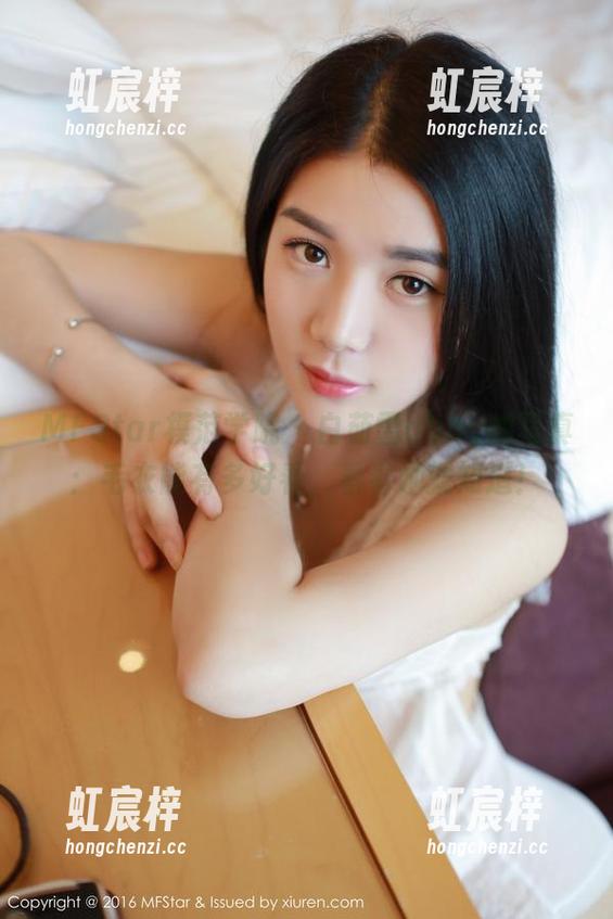 MFStar模范学院 - 白茹雪abby的写真：毛衣能有多好看，看看她就知道！