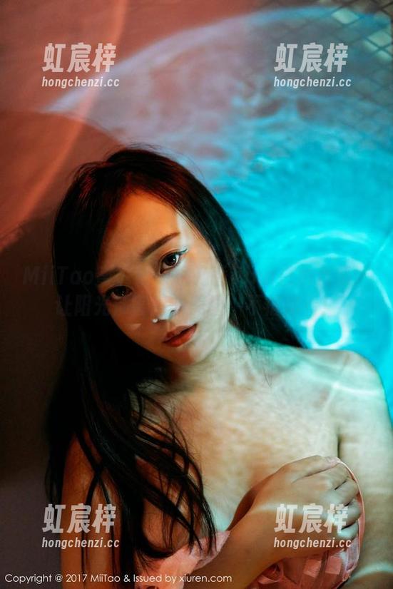 MiiTao蜜桃社 - 桃乃香Tina白色合集：让阳光都害羞的美图，不信你看！