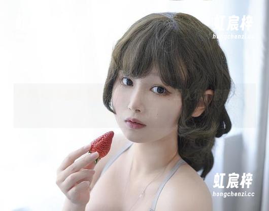 PAKI草莓酱全集里的靡烟旗袍：一旦入坑，你就再也拔不出来了！