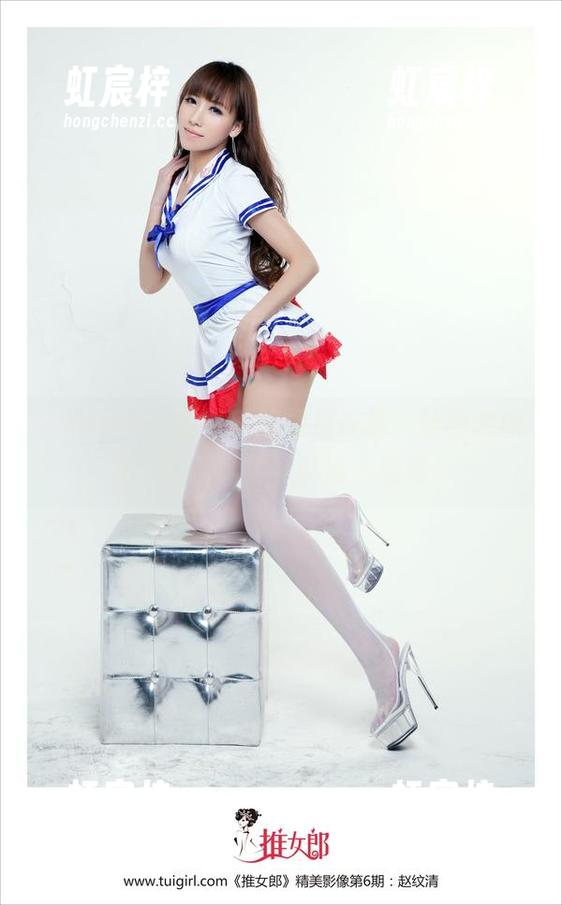 TuiGirl-王馨瑶 TuiGirl - 王馨瑶的裸足作品,让我意识到,生活其实可以这么轻松!