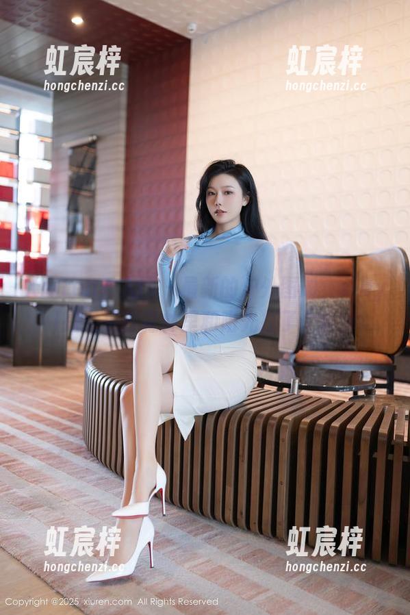 Xiuren秀人网 - 最新的户外图册，sibyl是女巫在森林里和阳光打了个招呼