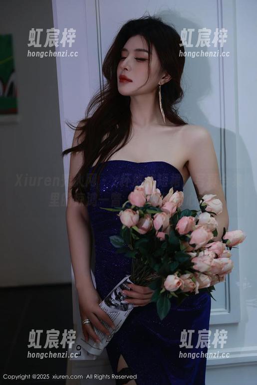 Xiuren秀人网-z杯悠悠 Xiuren秀人网 - z杯悠悠短裙:写真合集里的惊鸿一瞥,让人怦然心动