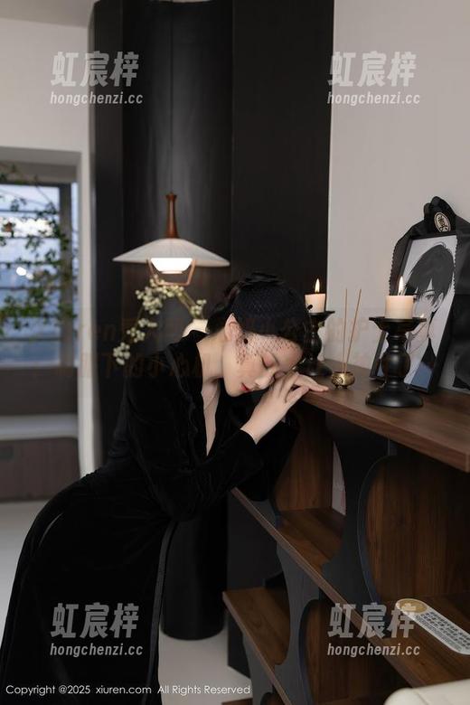 Xiuren秀人网 - 心妍小公主的护士写真：制服下的小心机，真的太让人神往了…