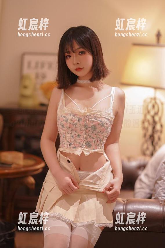壁纸与美图的调皮组合：yuuhui玉汇(kokuhui)和埃罗芬·雷·马科带来的温柔侵袭。