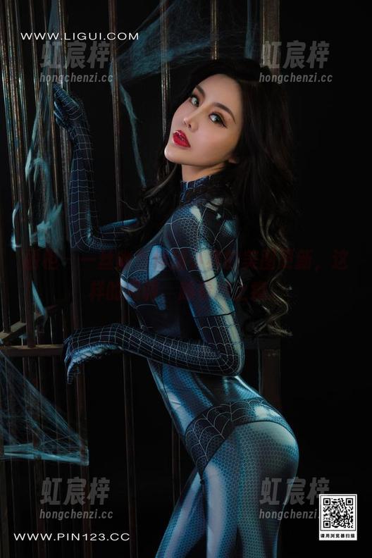 丽柜 - 一丝幽香伴随小爽的美图更新，这样的调调，越看越上瘾。