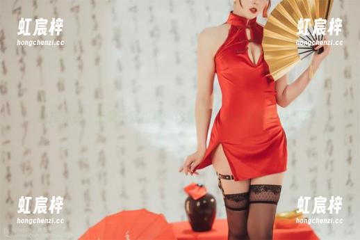 脱掉外衣，上架一双棉袜：你夏夏的cos合集太特喵了！