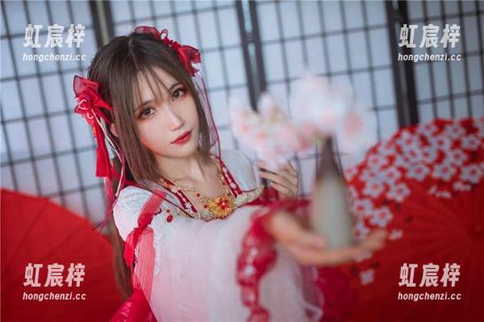妖君白研 妖君白研的风格来了!最新裤里丝系列照片,让你忍不住想“赞”!