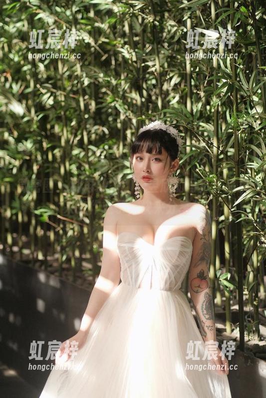 宋昱欣 微密圈 - 别再躲了,宋昱欣的写真作品集来交作业了,快来分享!