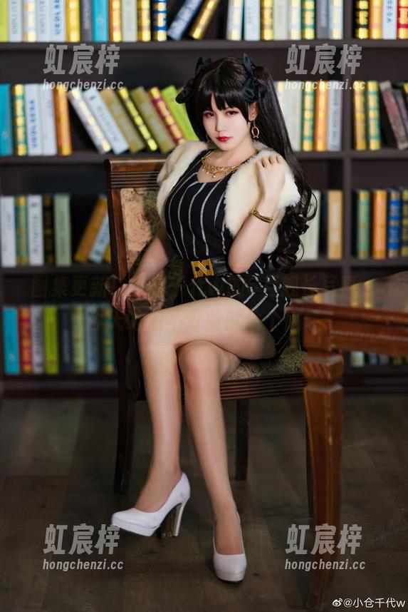 图集更新！小仓千代w的6月舰长写真，今天咱们不专业就偷个懒。