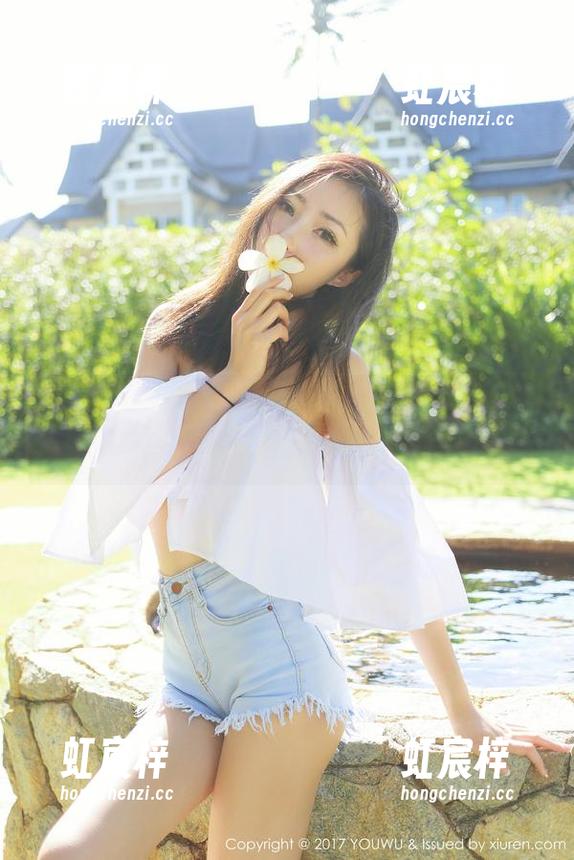 尤蜜荟 - 没有剧情的Emily尹菲高清写真？那我就来编个段子！