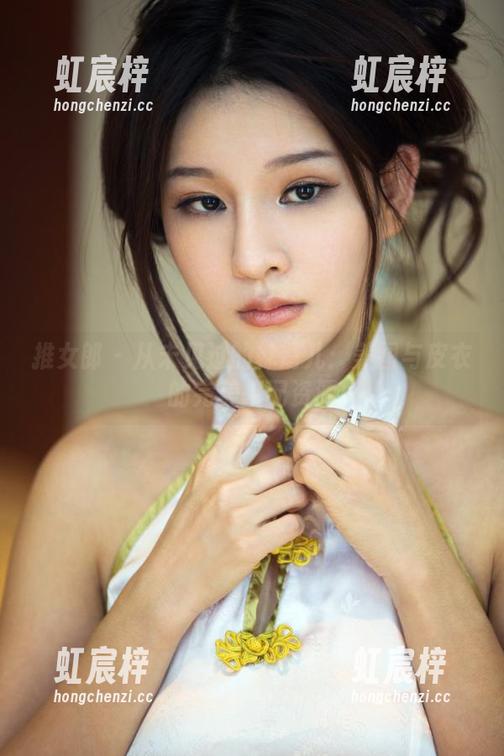 推女郎 - 从未见过的林清儿：美图与皮衣的完美搭配资源