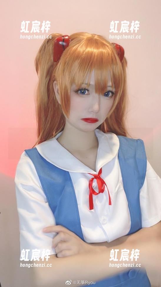 “无筝ryou日常”图集：看她怎么把普通变得有点意思的写真