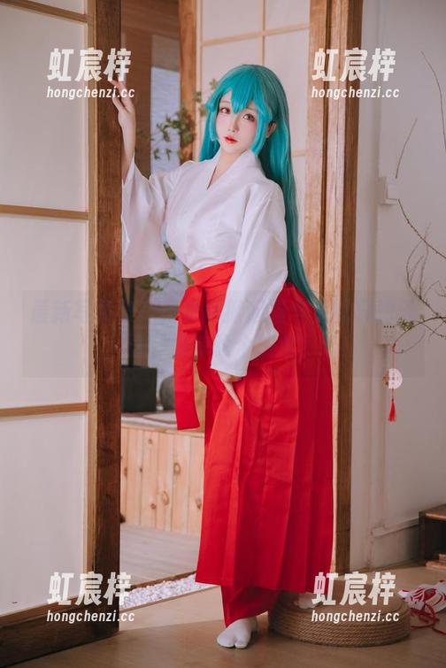 最新写真集！日奈娇掀起猫与兔的异想天开，快来论个热度！