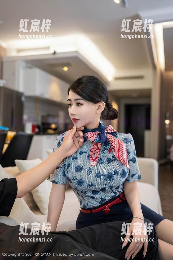 星颜社 - 图包互动时间：你敢猜清妙穿的是什么皮衣吗？