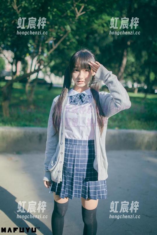 别再抠门了，快下载神乐坂真冬的电子相册，天使愿望，被我包了！