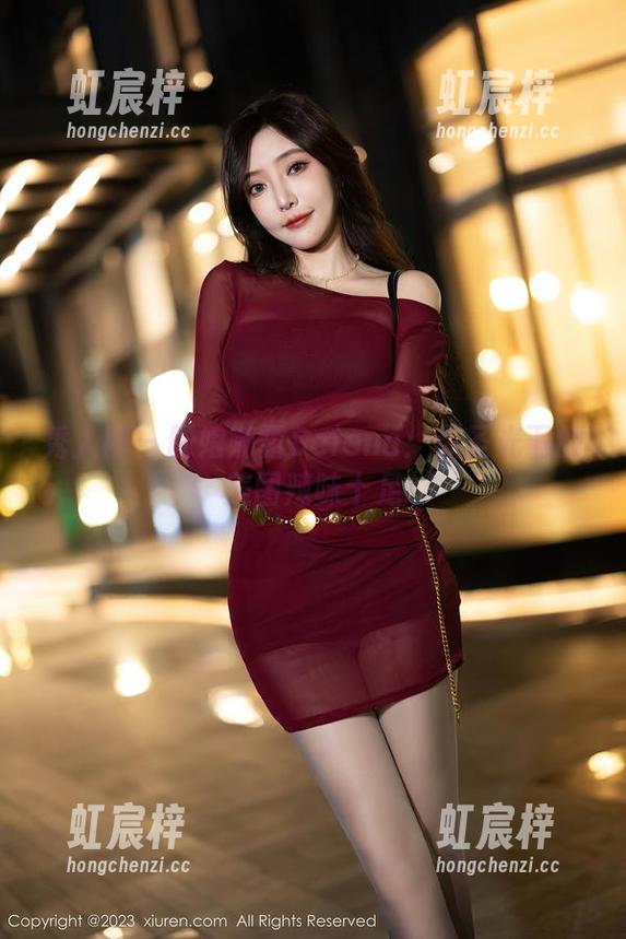 秀人网-娜露Selena 秀人网 - 厨娘娜露Selena:无圣光下的美图辣味十足