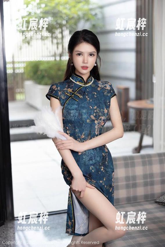 秀人网 - 私拍果果Nikki的婚纱，像是阳光洒在脸上的温暖，资源们准备好了吗？