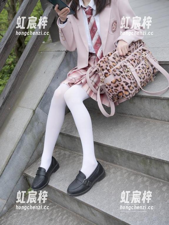 紧急企划 - 再不来看小恩姐姐的美图图集，你就要吃亏了哦！