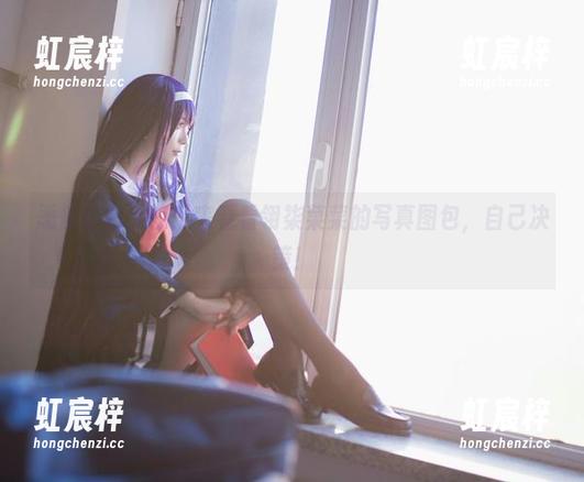 恶魔还是天使？来看看翎柒菜菜的写真图包，自己决策！