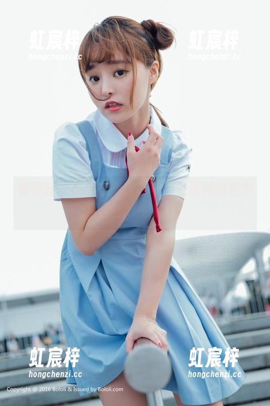 菠萝社 - 图集与短裙齐飞，王语纯的魅力下载包，快来拿！