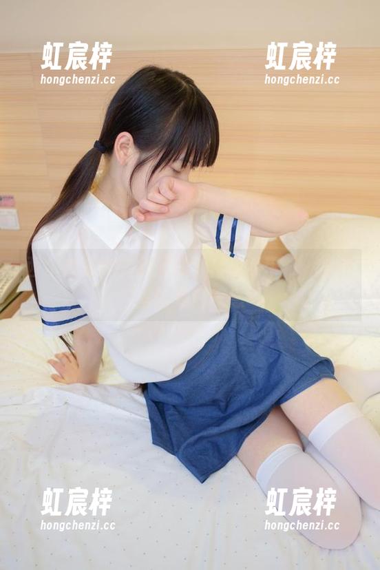 西尔酱和她的超薄背心白色吊带袜，原图里的夏日气息