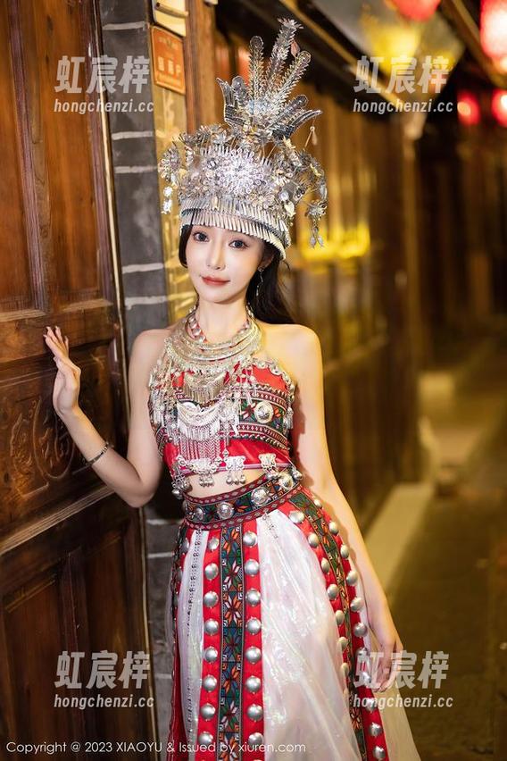 语画界 - 写真反转！杨晨晨sugar黑丝美腿的魅惑不止于此